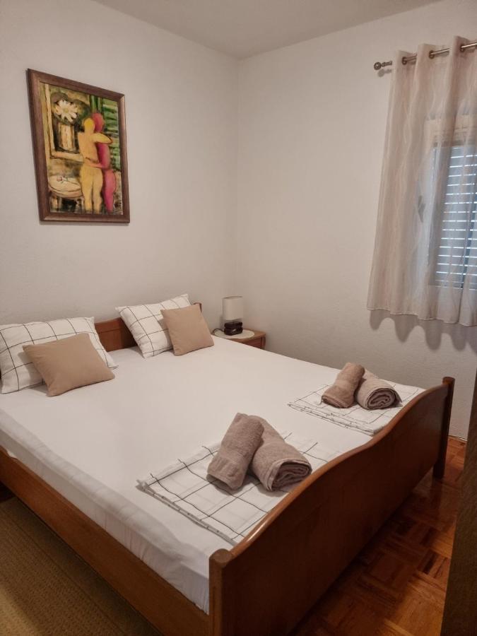 Apartment Matej Trogir Exterior photo